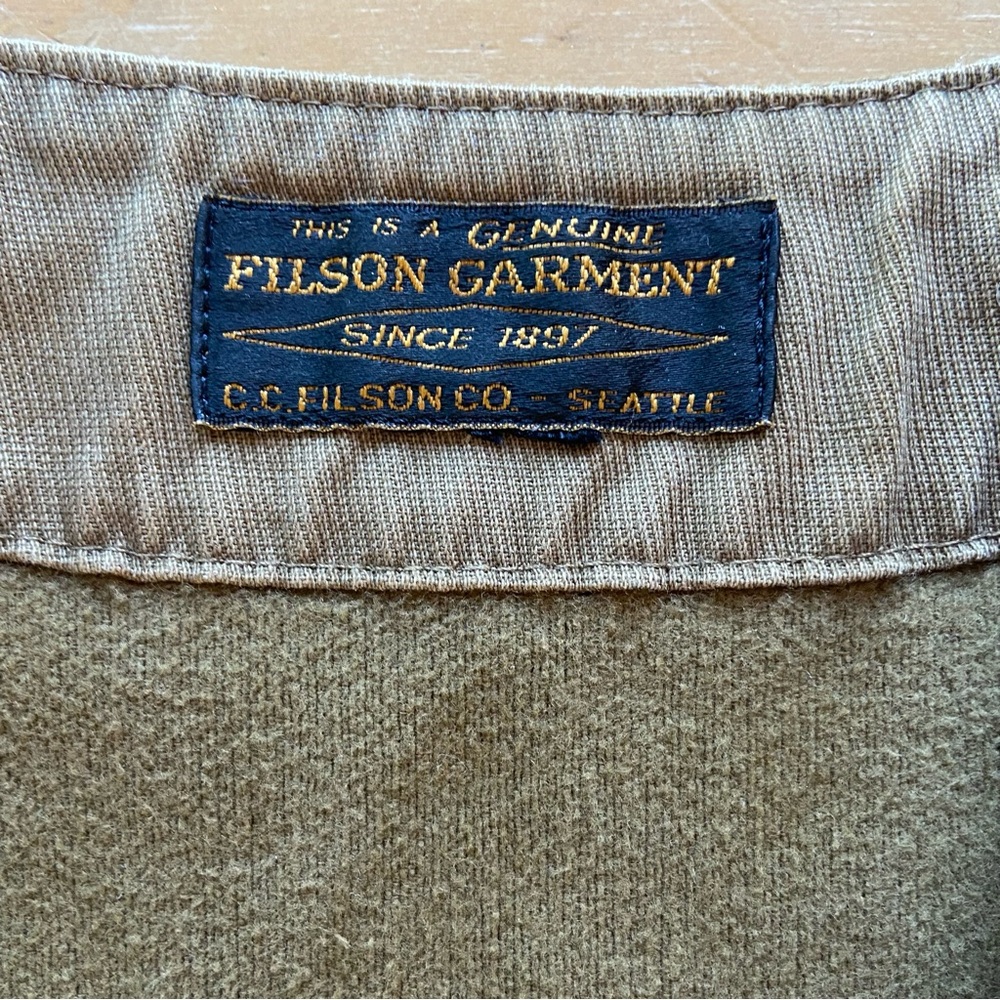 Filson Beartooth Vest - Picture 2 of 5